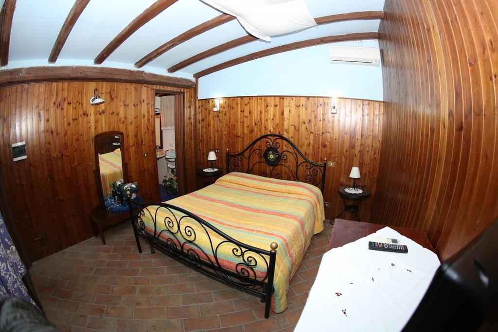 Agriturismo Monte Due Torri Genzano di Roma Zewnętrze zdjęcie
