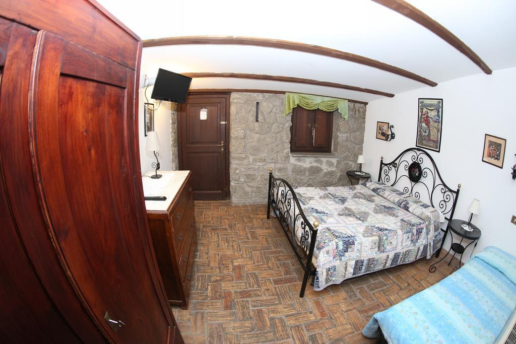 Agriturismo Monte Due Torri Genzano di Roma Zewnętrze zdjęcie
